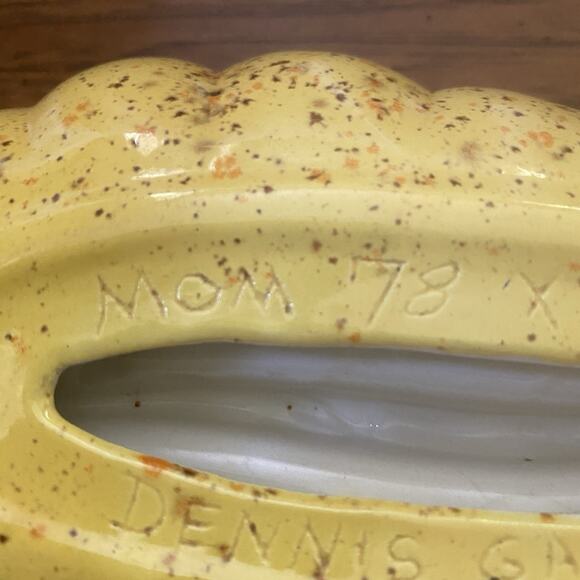 Vintage MCM Glazed Yellow Speckled Ceramic Ashtray Shell Fan Wave Handmade 1978 - Picture 5 of 10